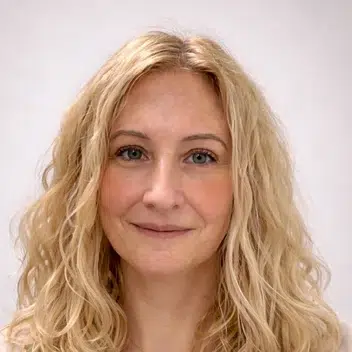 Anja Schröder, Oberärztin, Fachärztin für Psychiatrie und Psychotherapie